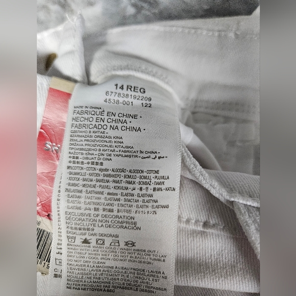 NWT LEVI OVERALLS size 14 youth! - Picture 4 of 6